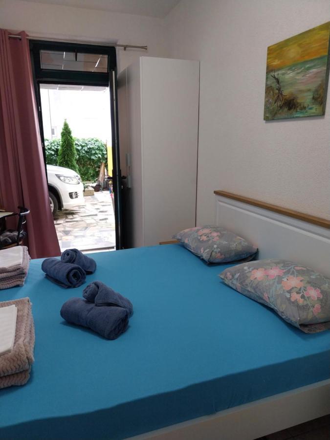 Sobe Kraft 1 Apartamento Živogošće Exterior foto